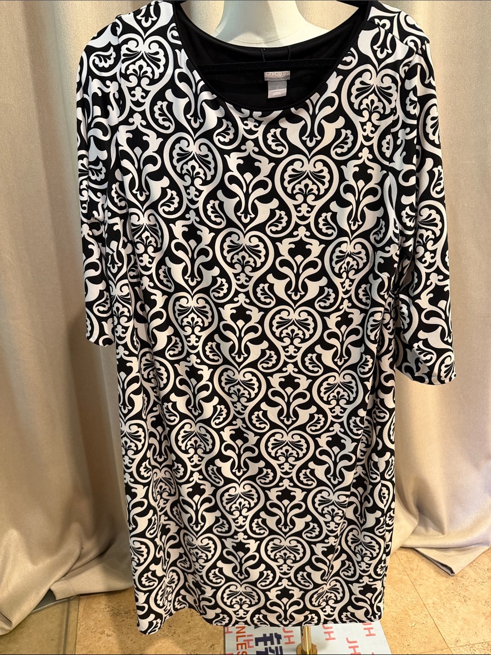 Chico's 2 Black and White Damask Midi Dress